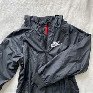 Nike Wind-breaker Black Zip-Up Jacket Size Medium